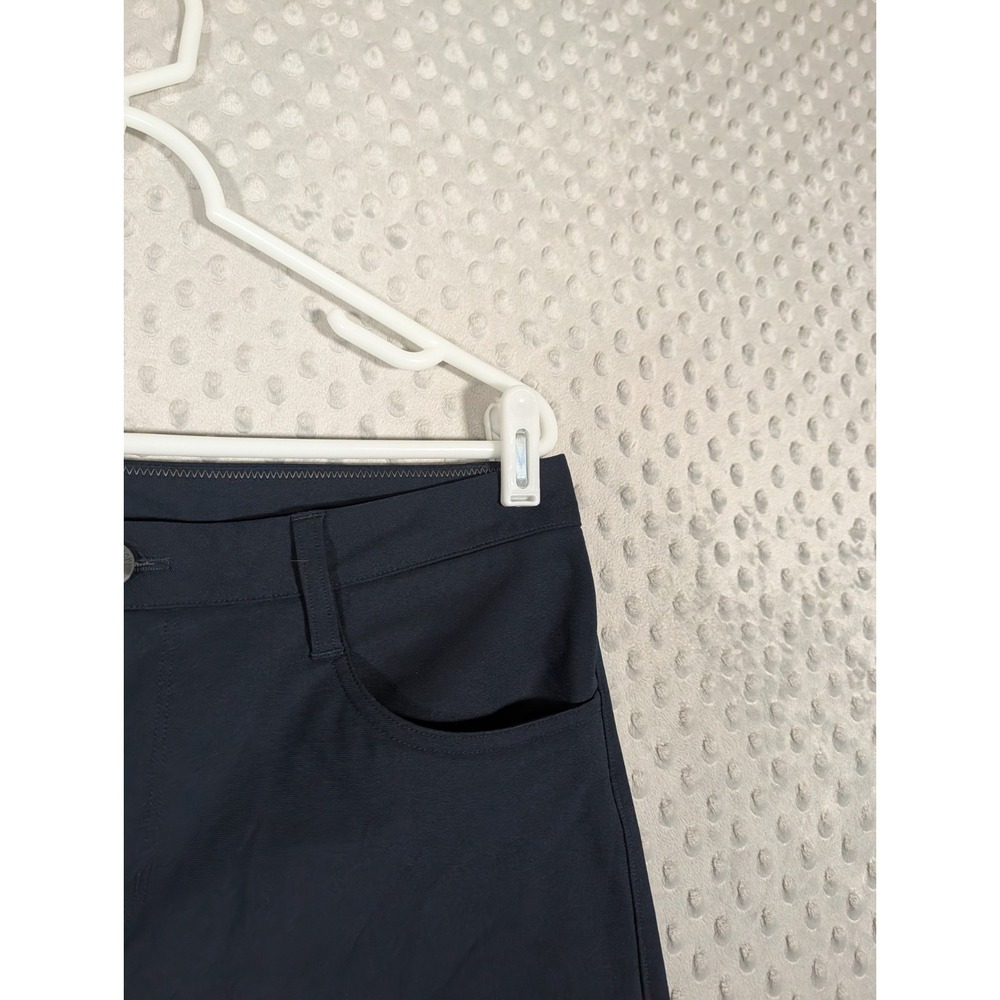 Vuori Meta Pants Men's 32x29 Navy Blue Performance Stretch V430-S (Short) Chino - Picture 3 of 13